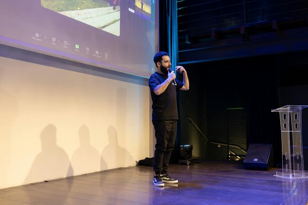 Comment régler son microphone pour un streaming de qualité ?